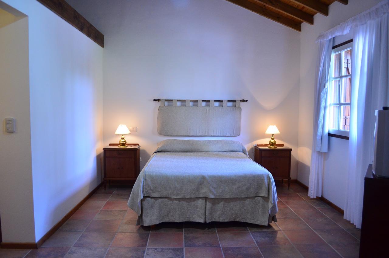 Hosteria Sajonia Villa Gesell Buitenkant foto