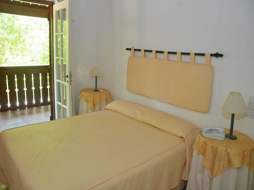 Hosteria Sajonia Villa Gesell Buitenkant foto
