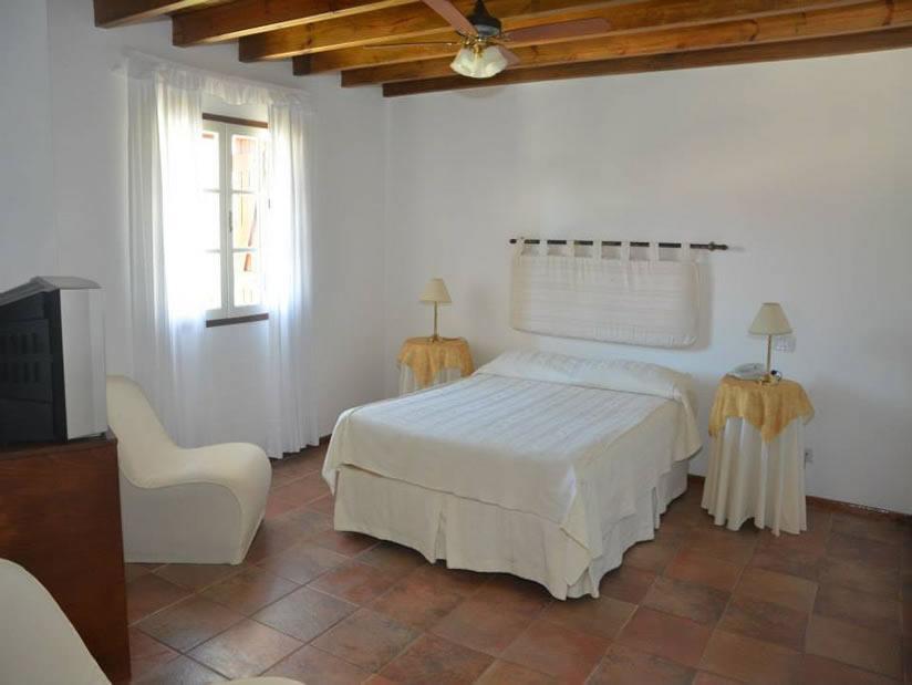 Hosteria Sajonia Villa Gesell Buitenkant foto